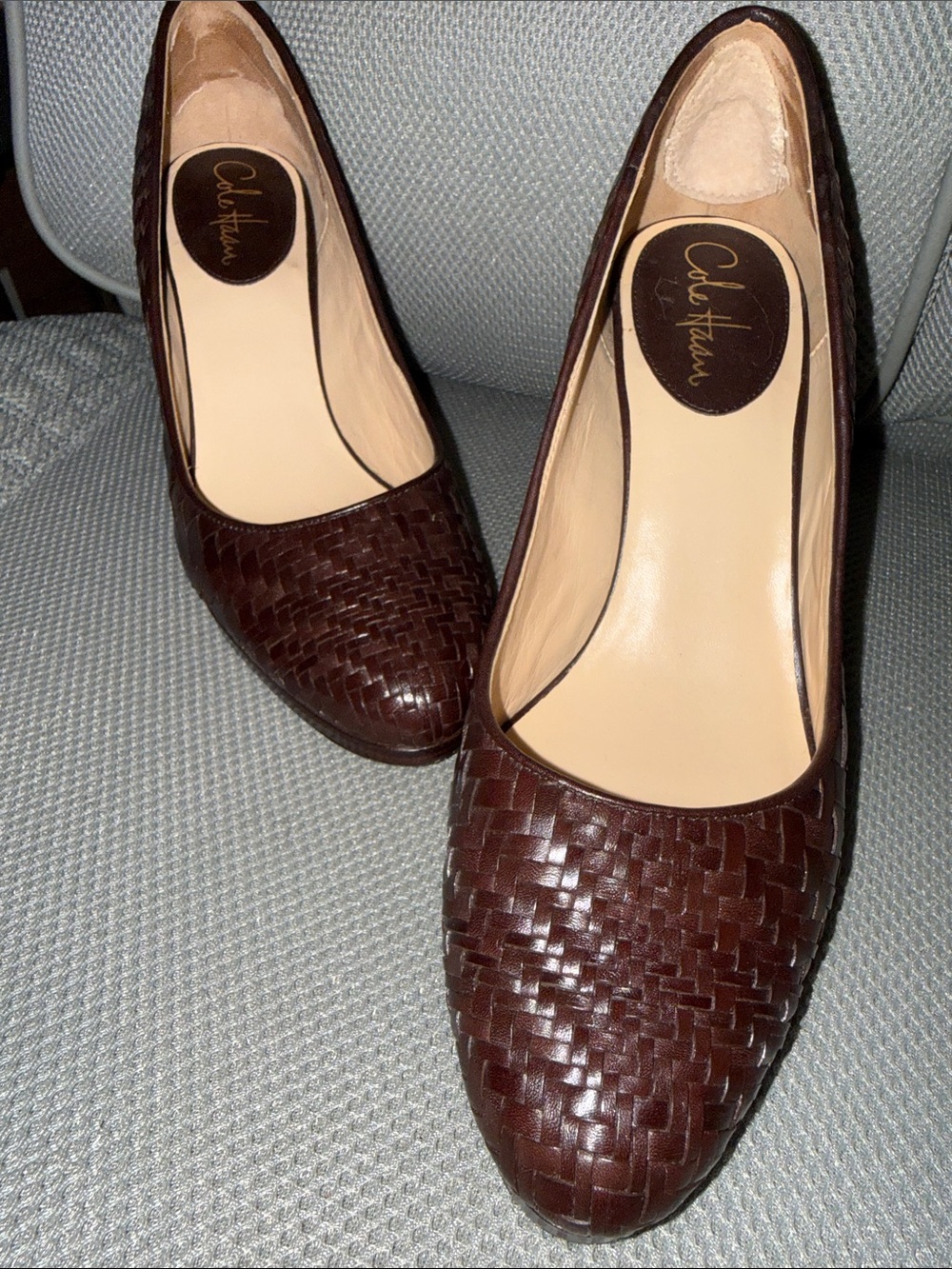 Cole Haan Dark Brown Woven Leather Heels with Nike Air technology in EUC 9.5 B